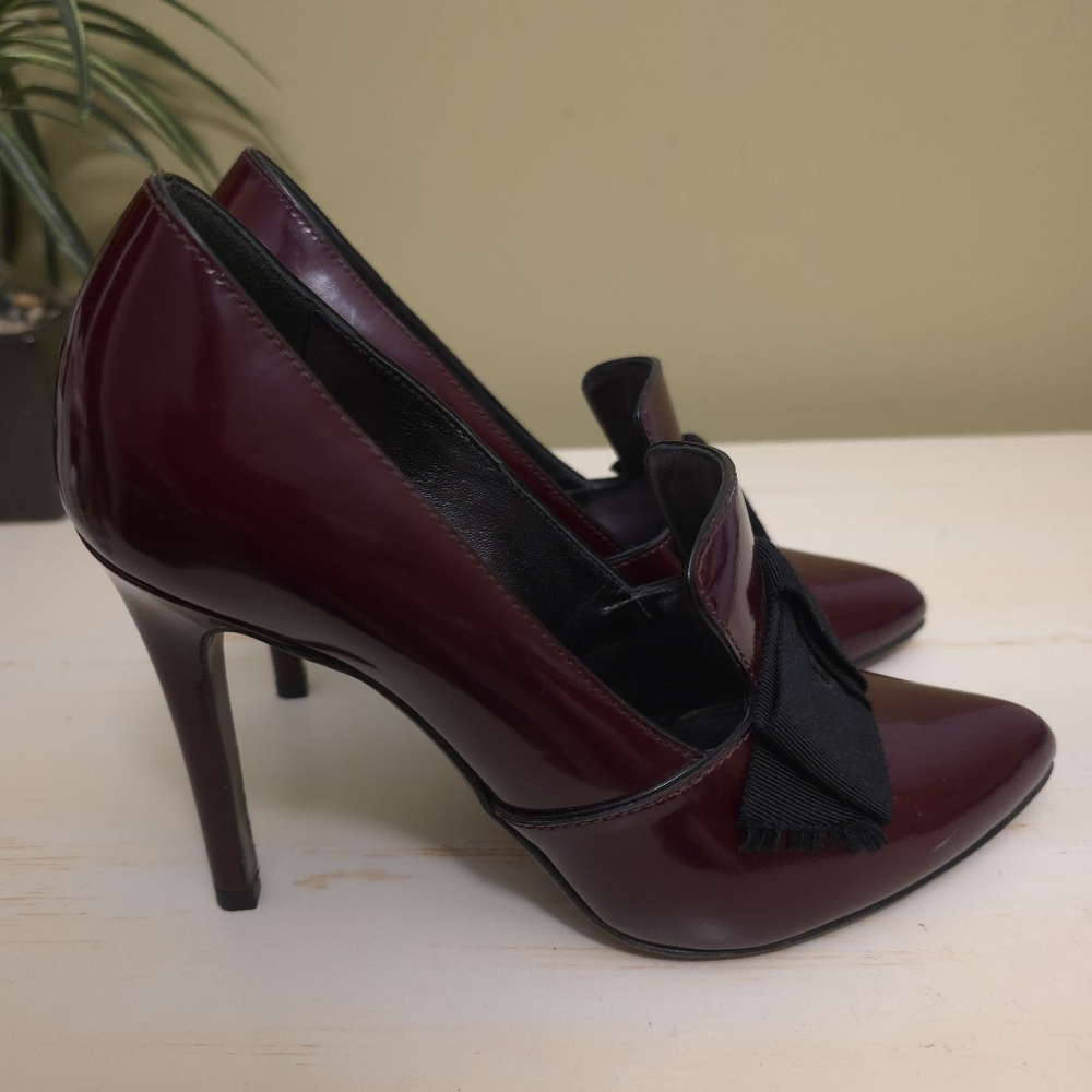 Lanvin | Oxblood Patent Leather Pumps With Black Bow Accents Sz 37 - Picture 7 of 11